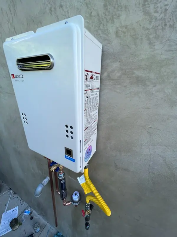 Tankless water heater installation for Camp Springs homes
